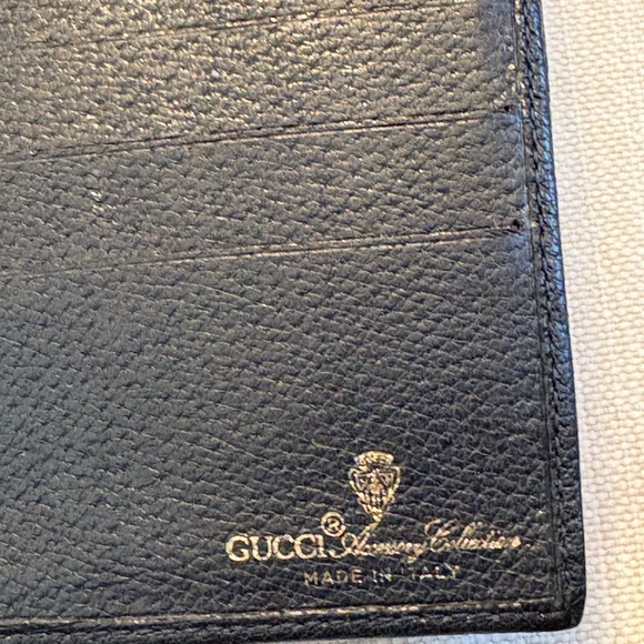 Vintage Gucci  signature Anniversary  Collection trifold wallet on chain - Picture 17 of 17